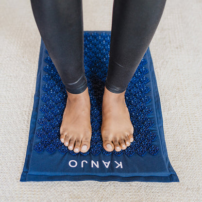 Kanjo Acupressure Mat Set Mat: 17 X 28 Inch / Pillow: 6 X 14 Inch (1236431_ST)