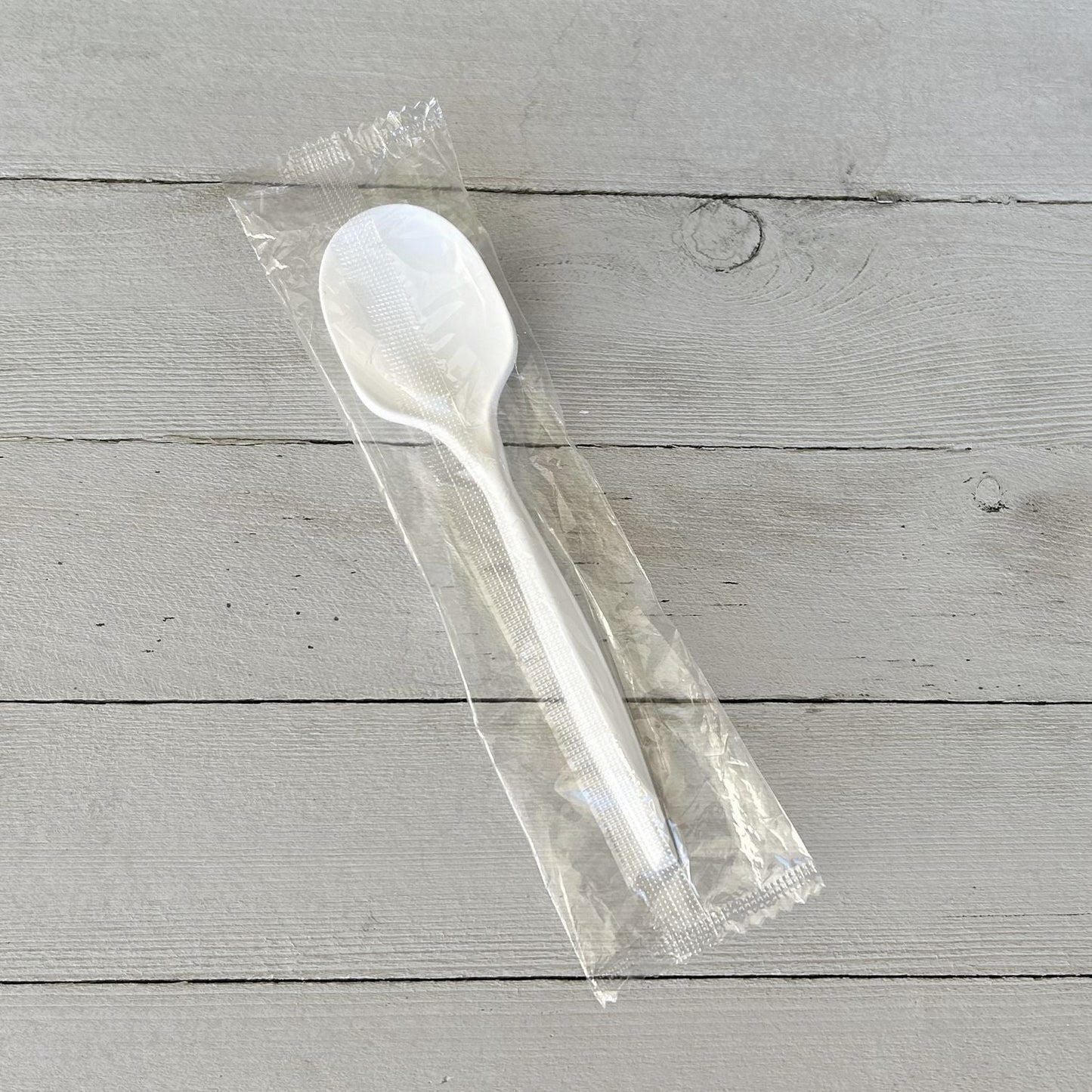 boardwalk-r-mediumweight-wrapped-polypropylene-cutlery-soup-spoon-1-000-carton-white-bwksoupmwppiw_2