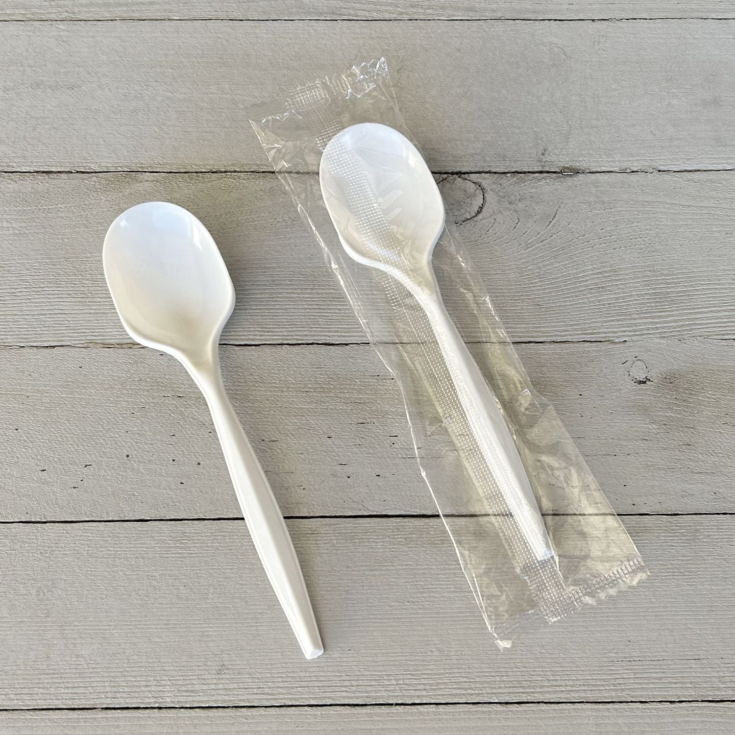 boardwalk-r-mediumweight-wrapped-polypropylene-cutlery-soup-spoon-1-000-carton-white-bwksoupmwppiw_3