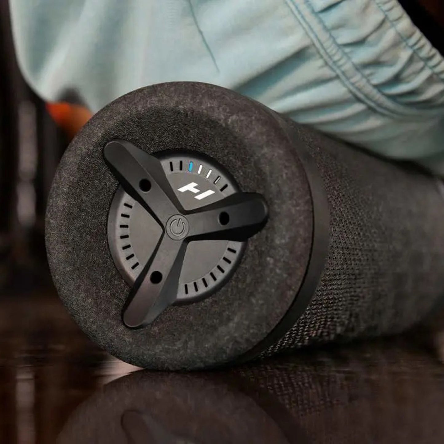 Hyperice Vyper 3 Vibration Therapy Exercise Roll Entire Body (1235911_EA)