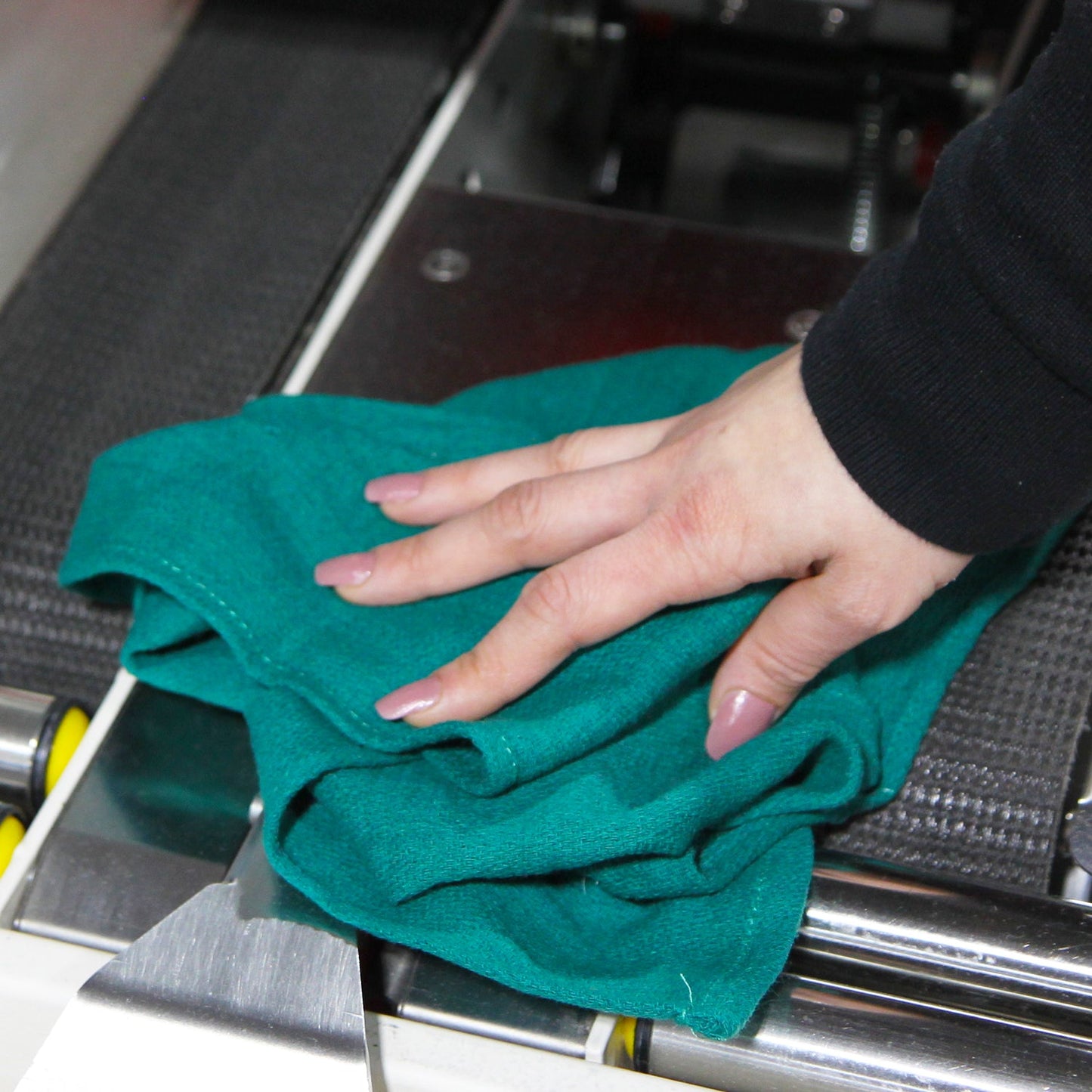 Hospeco® Huck Cotton Cleaning Towels 16x26 Green, 120/Case (HOSABSBNT-HGRN-CS)
