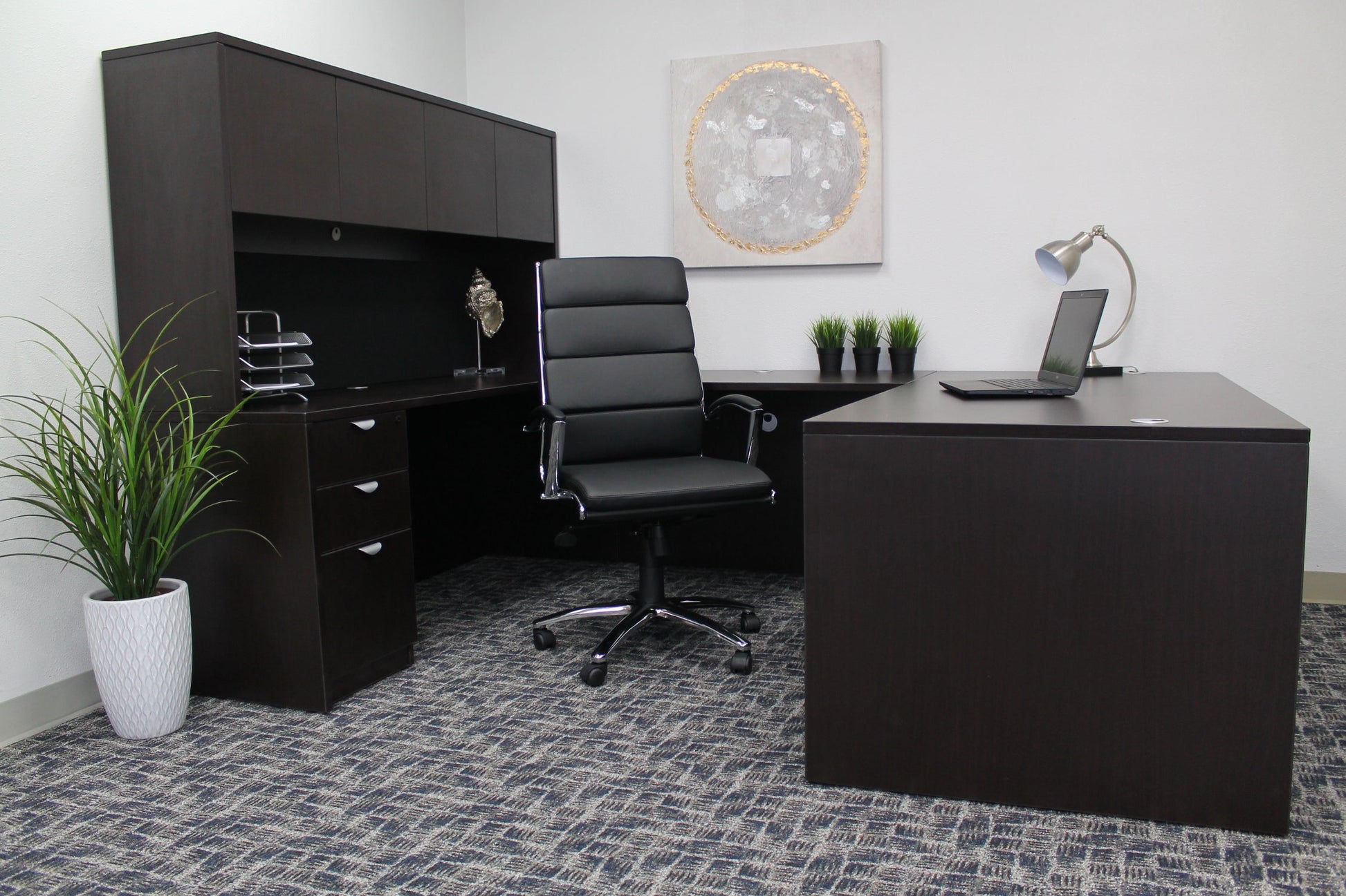 executive-caressoftplus-vinyl-chair-with-metal-chrome-finish-black-b9471-bk_7