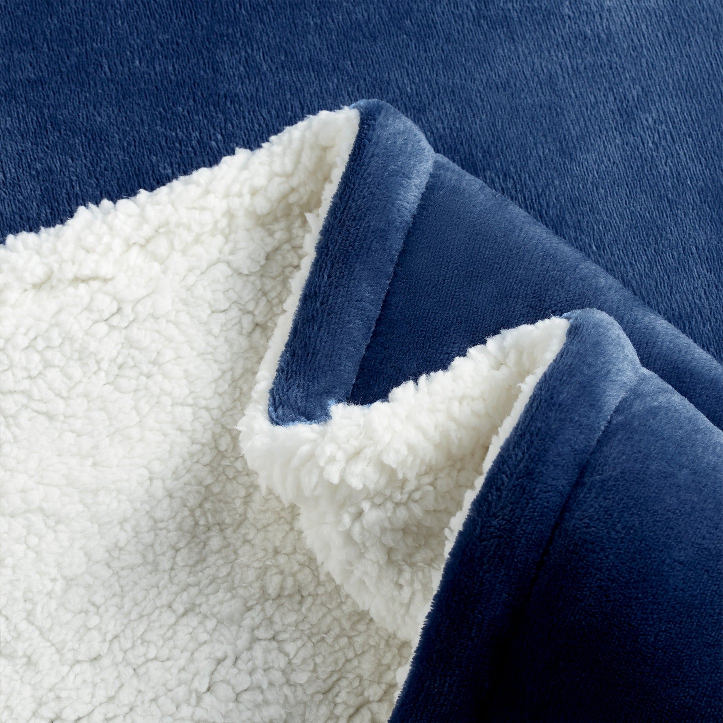 Arkwright Home® Host & Home Plush to Sherpa Bed Blanket Queen Navy, 4/Case (BLKT-PF-9090-NV)