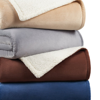 Arkwright Home® Host & Home Plush to Sherpa Bed Blanket Queen Navy, 4/Case (BLKT-PF-9090-NV)