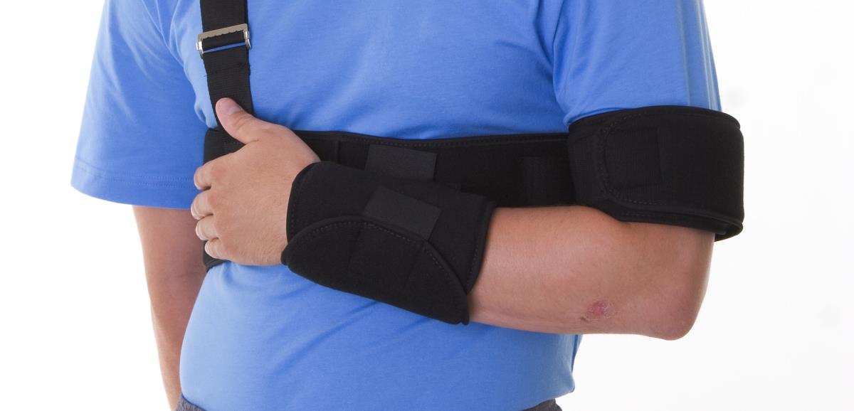 cut-away-shoulder-immobilizers-1-ea-ort16000_1