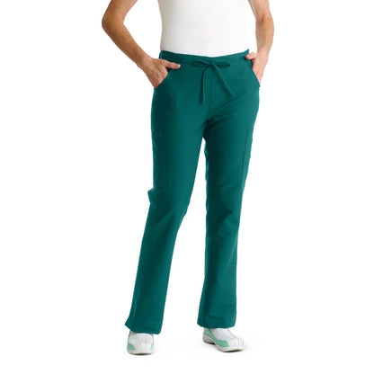 comfortease-womens-modern-fit-cargo-scrub-pants-with-4-pockets-evergreen-petite-inseam-size-xl-1-ea-8865jegxlp_1
