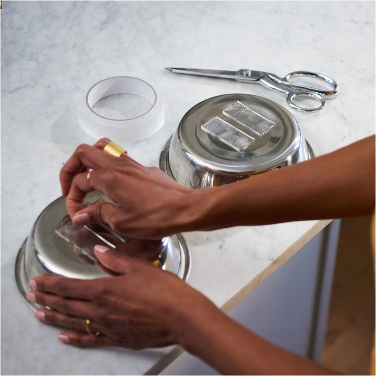 duck-max-strength-double-sided-gel-tape-5-ft-length-x-0-94-width-gel-1-each-clear-num-duc287264_4
