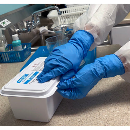 High-Tech Conversions FREE-SAT® Non-Sterile Pre-Saturated Poly-Cellulose Cleanroom Wipes, 70% IPA, 7"x7", 100/tub, 12 tubs/Case (HOSFS-NT1-77)