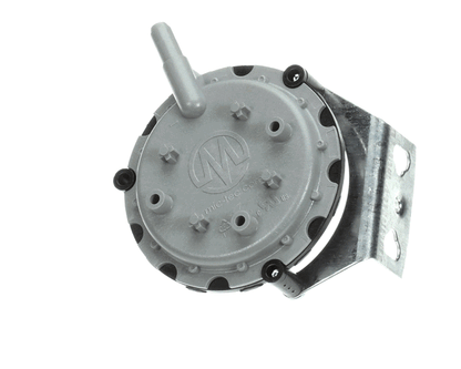 Goodman 0130F00505 0.70"Wc Spst Pressure Switch (GDM0130F00505)