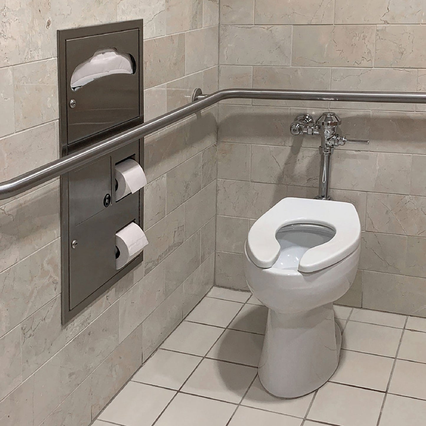 genuine-joe-bath-tissue-num-gjo2540096_5