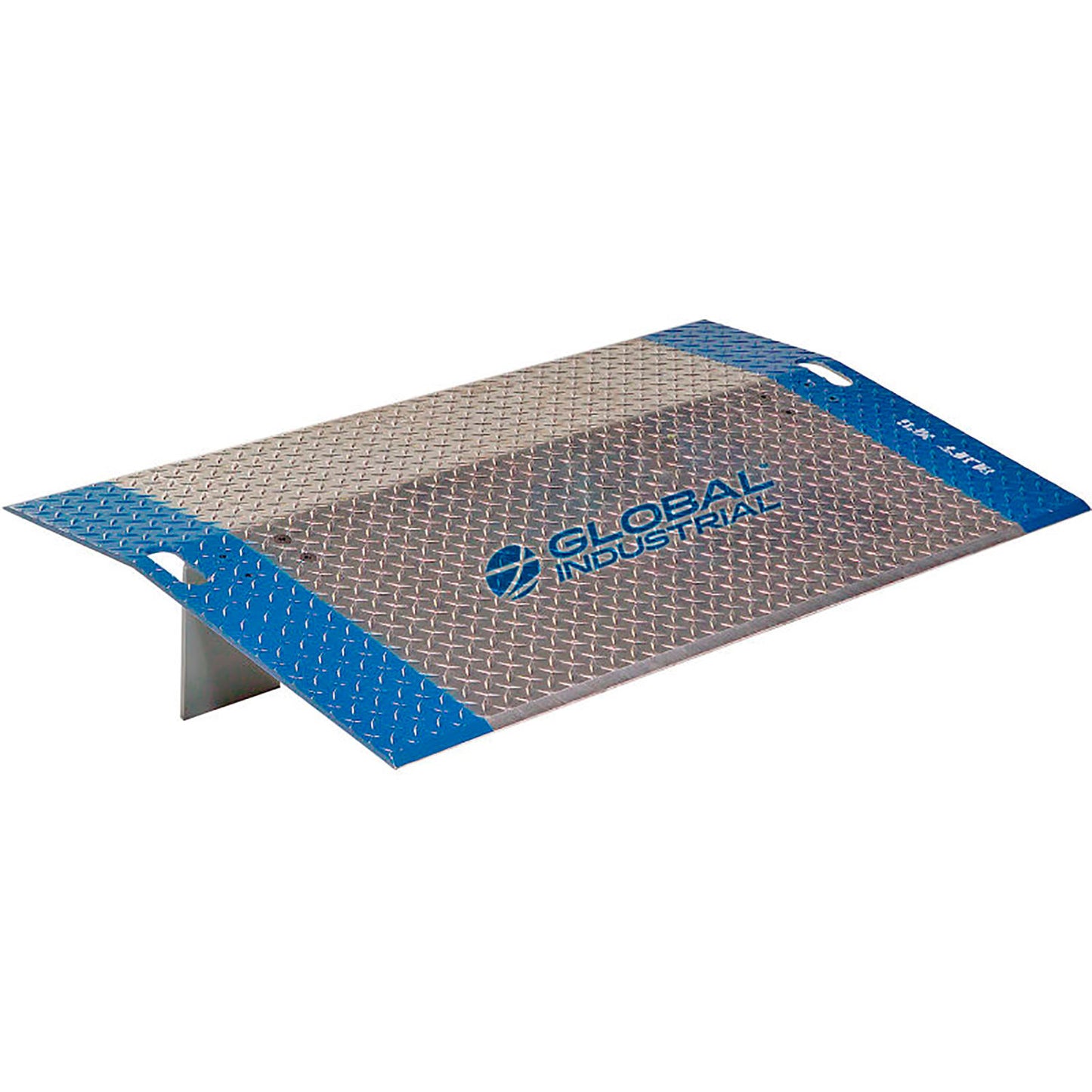 Global Industrial Heavy Duty Aluminum Dock Plate, 72"W x 30"L, 11,350 Lb. Capacity (WB988887)