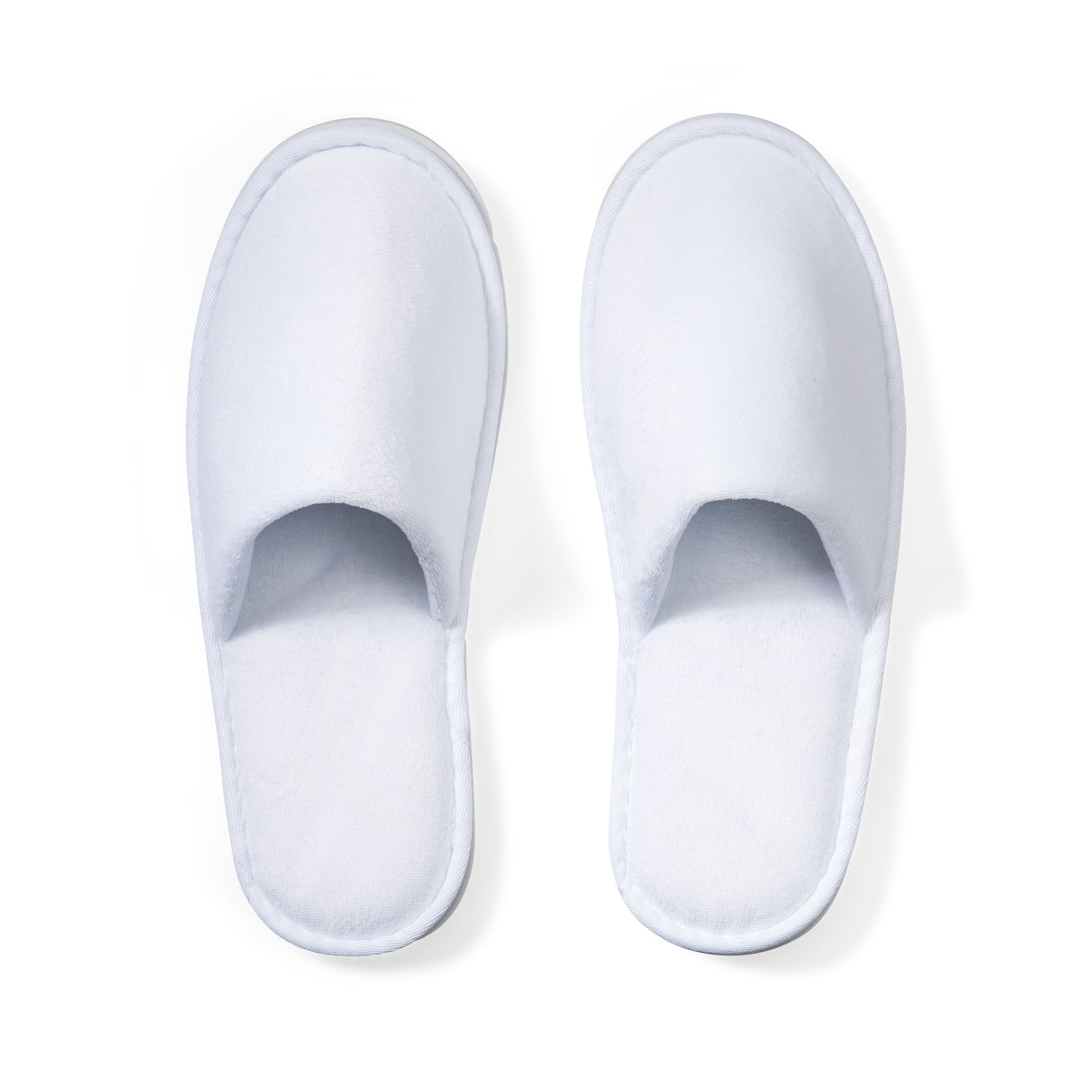 world-amenities®-white-closed-toe-slippers-plush-ha-ac-018_1