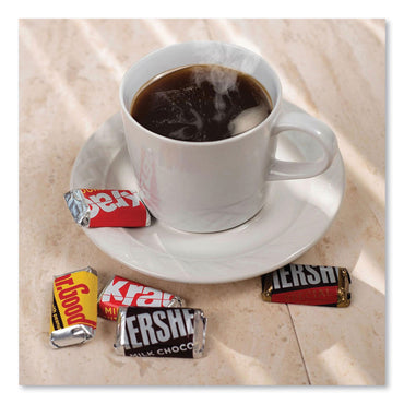 Hershey's Miniatures Variety Pack, Assorted, 35.9 oz (HRS21458)