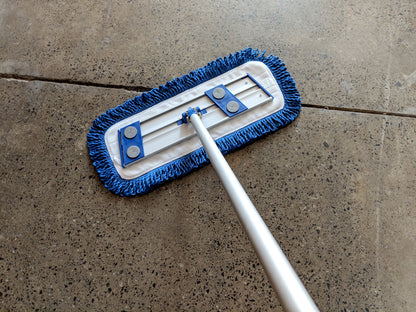 Hospeco® Fringed Dust Mops with Hook and Loop Backing, 18", Case of 96 (HOSM840018-CS)