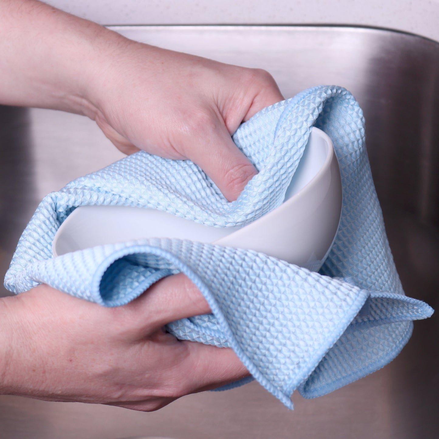 Hospeco® Microfiber Cloth Waffle 335 GSM Blue 16x16, 12/Pack (HOSMFCWA3351616BL)