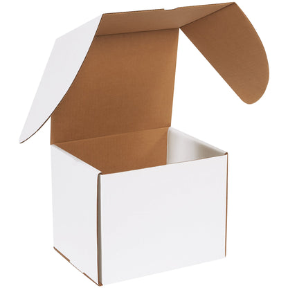 9-1-2-x-8-x-8-white-outside-tuck-mailers-mez988_1
