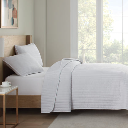 Arkwright Home® Host & Home Brushed Microfiber Quilt Set, Queen, White, 4/Case (MFQT-FQSET-WH)