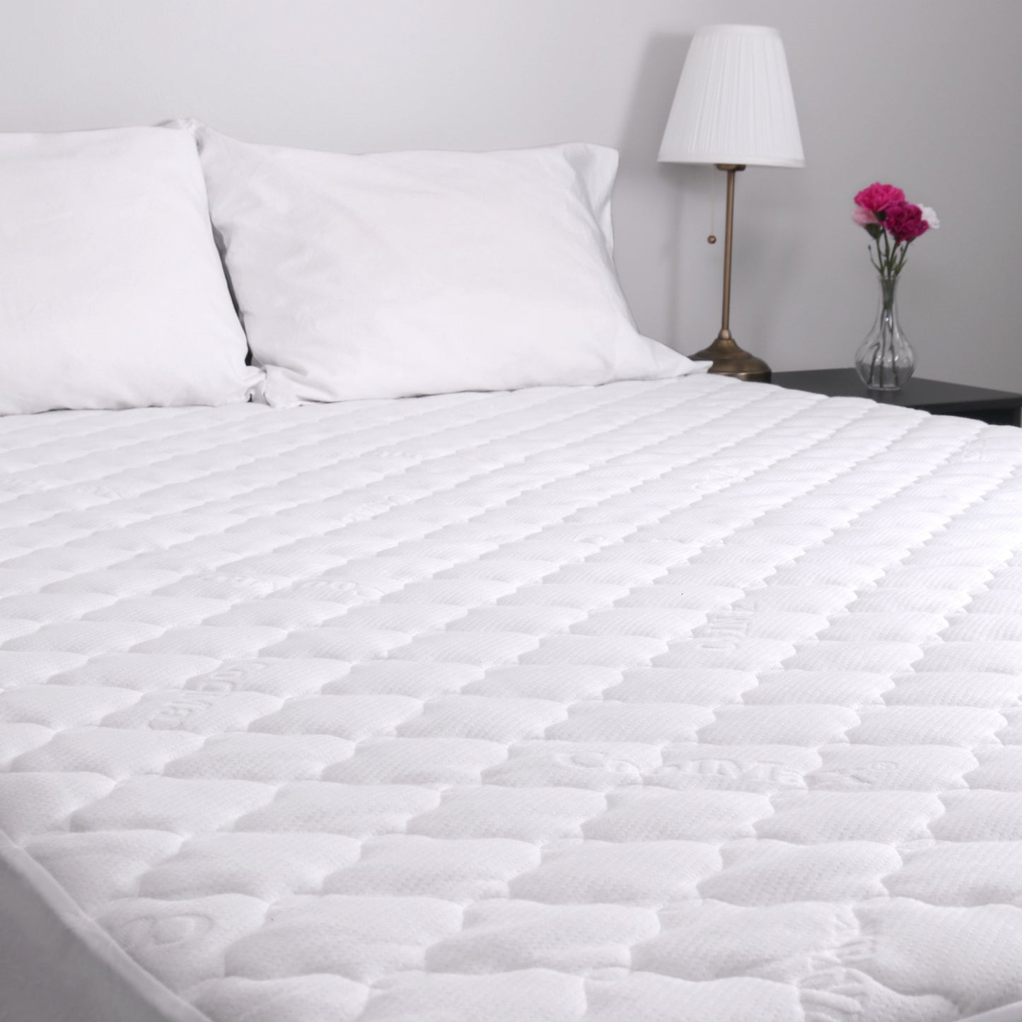 Arkwright Home® CoolMax Mattress Pad Full, Case of 8 (MP-COOLMAX-FL-CS)