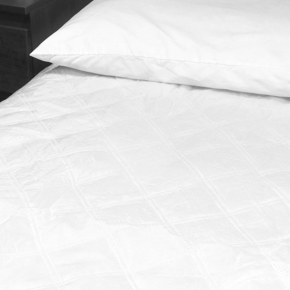 Arkwright Home® Cascade Waterproof Mattress Pad, Full, 12/Case (MP-WP-FULL-CS)