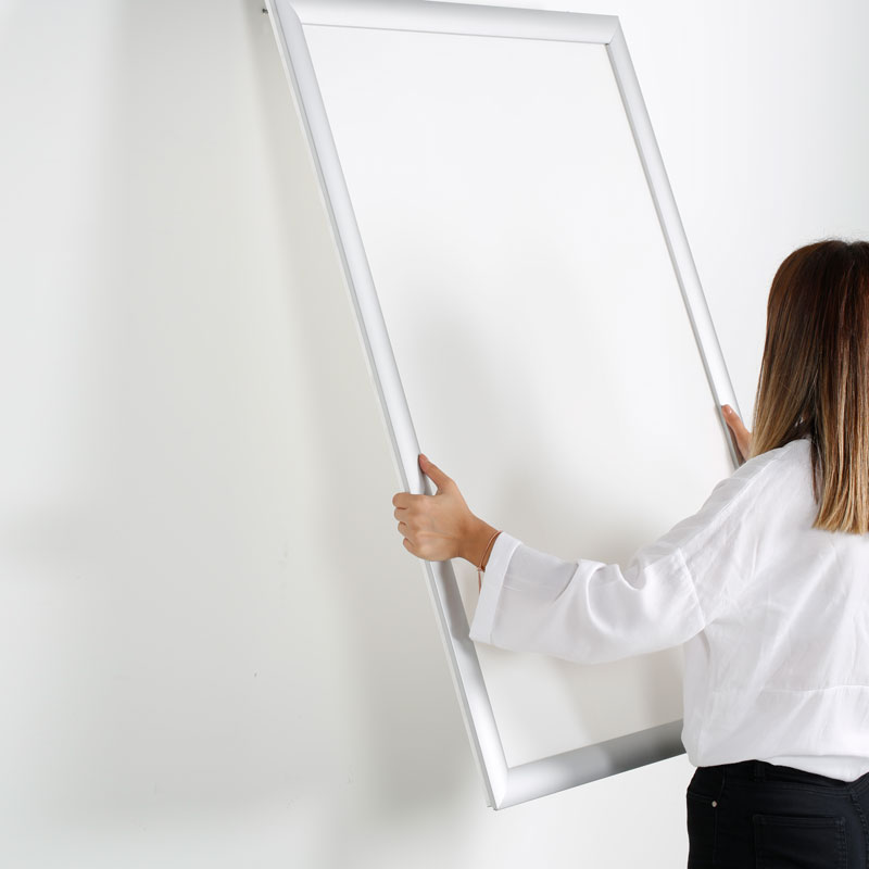 portable-1-77-snap-frame-poster-size-36x48silver-with-white-backing-and-pet-cover-ucn455np36x2000_3