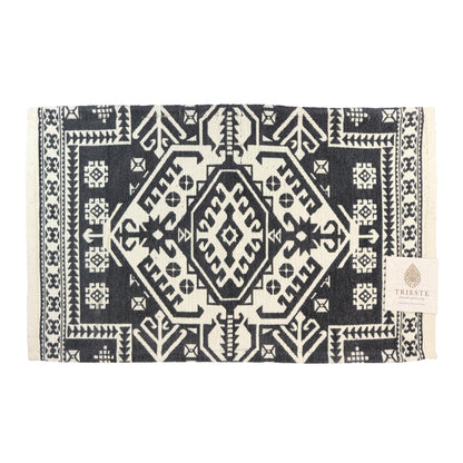 Arkwright Home® Trieste Accent Rug 27x45 Assorted, 6/Case (RA-2745TPSTY-CS)
