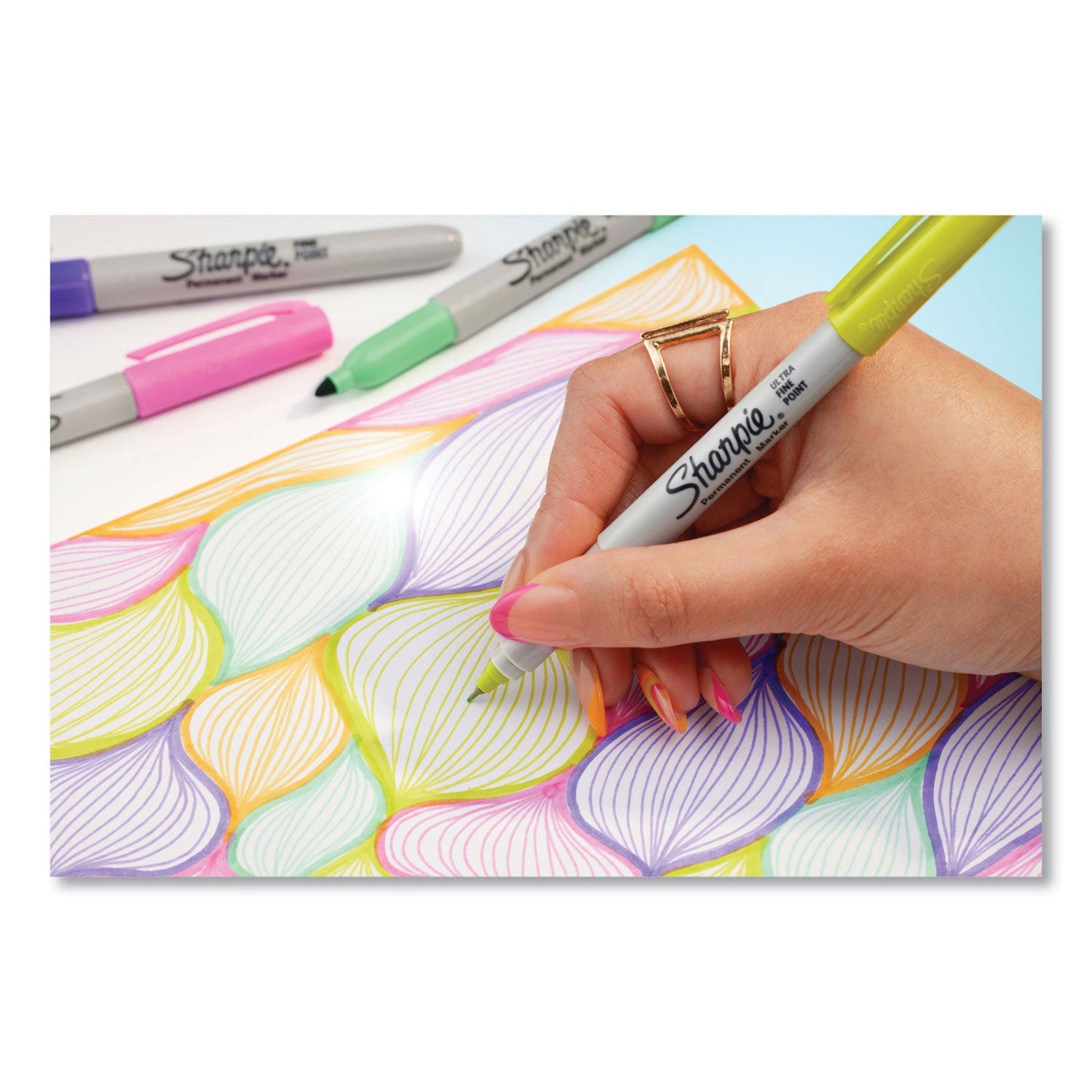 sharpie-ultra-fine-tip-permanent-marker-num-san2185227_3