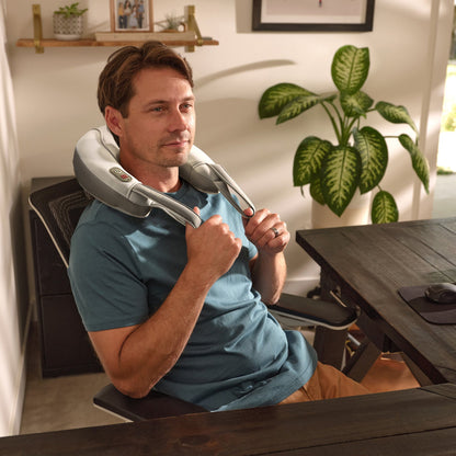 HoMedics® Pro Therapy Hand-Held Neck Massager with Heat HoMedics® Pro Therapy (1253812_EA)