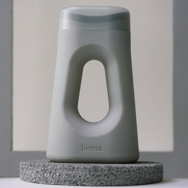 The Loona Female Urinal 30 oz. With Closure Single Patient Use (1234488_EA)