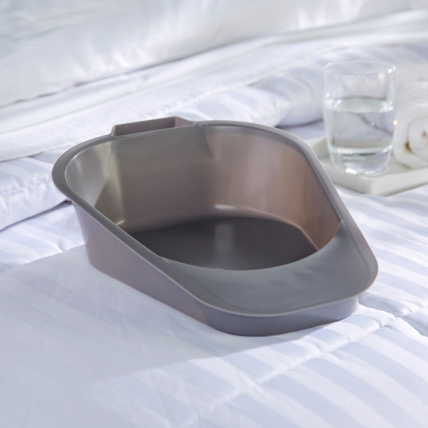 McKesson Fracture Bedpan Gray 34 oz. / 1006 mL (1177278_EA)