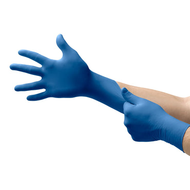Ultrasense® Exam Glove Small NonSterile Nitrile Standard Cuff Length Textured Fingertips Blue Not Rated (546676_BX)