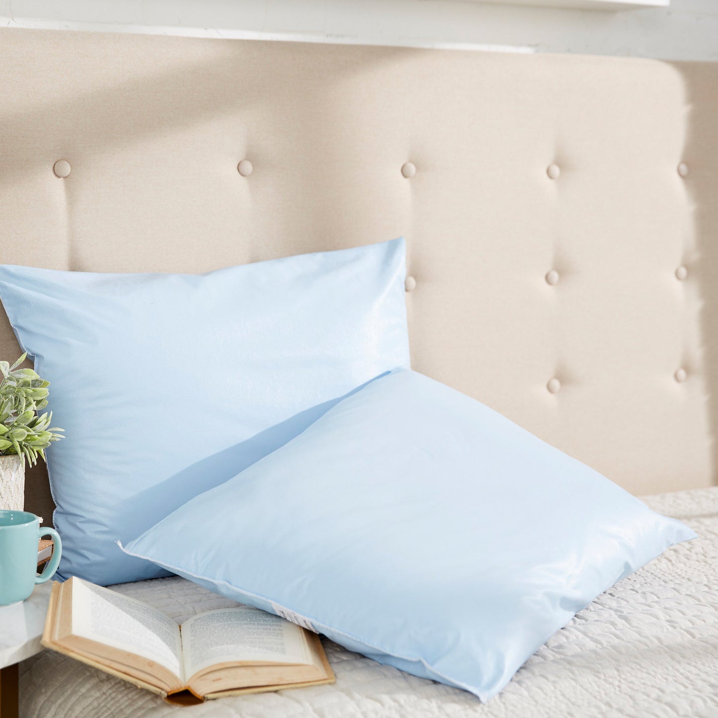 McKesson Bed Pillow 19 X 25 Inch Blue Reusable (939584_EA)