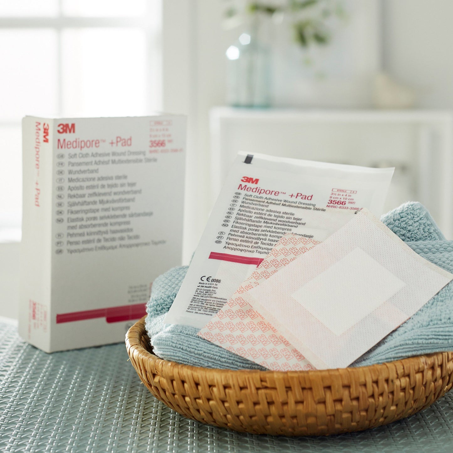 3M™ Medipore™ Composite Dressing 3-1/2 X 4 Inch Rectangle Sterile Nonwoven Backing (315360_EA)