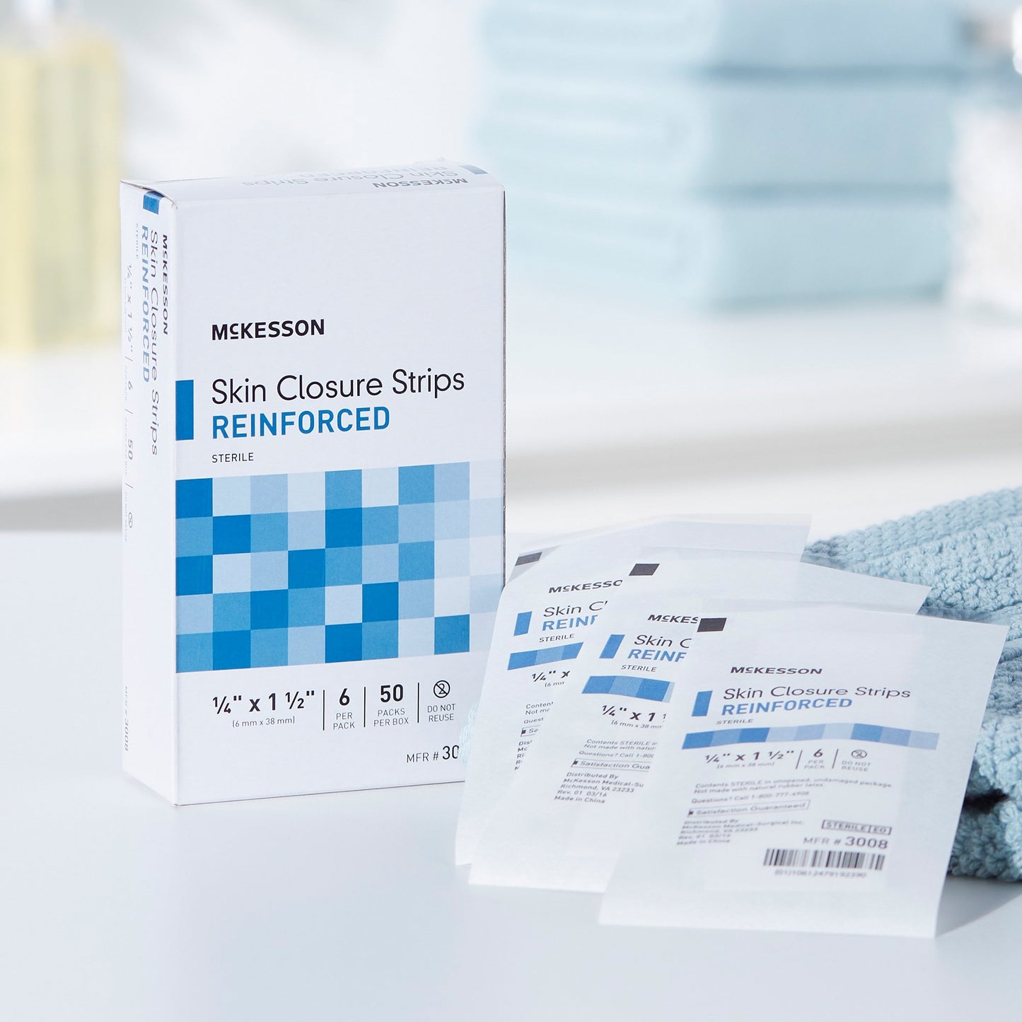 McKesson Skin Closure Strip 1/4 X 1-1/2 Inch Nonwoven Material Reinforced Strip White (876307_PK)