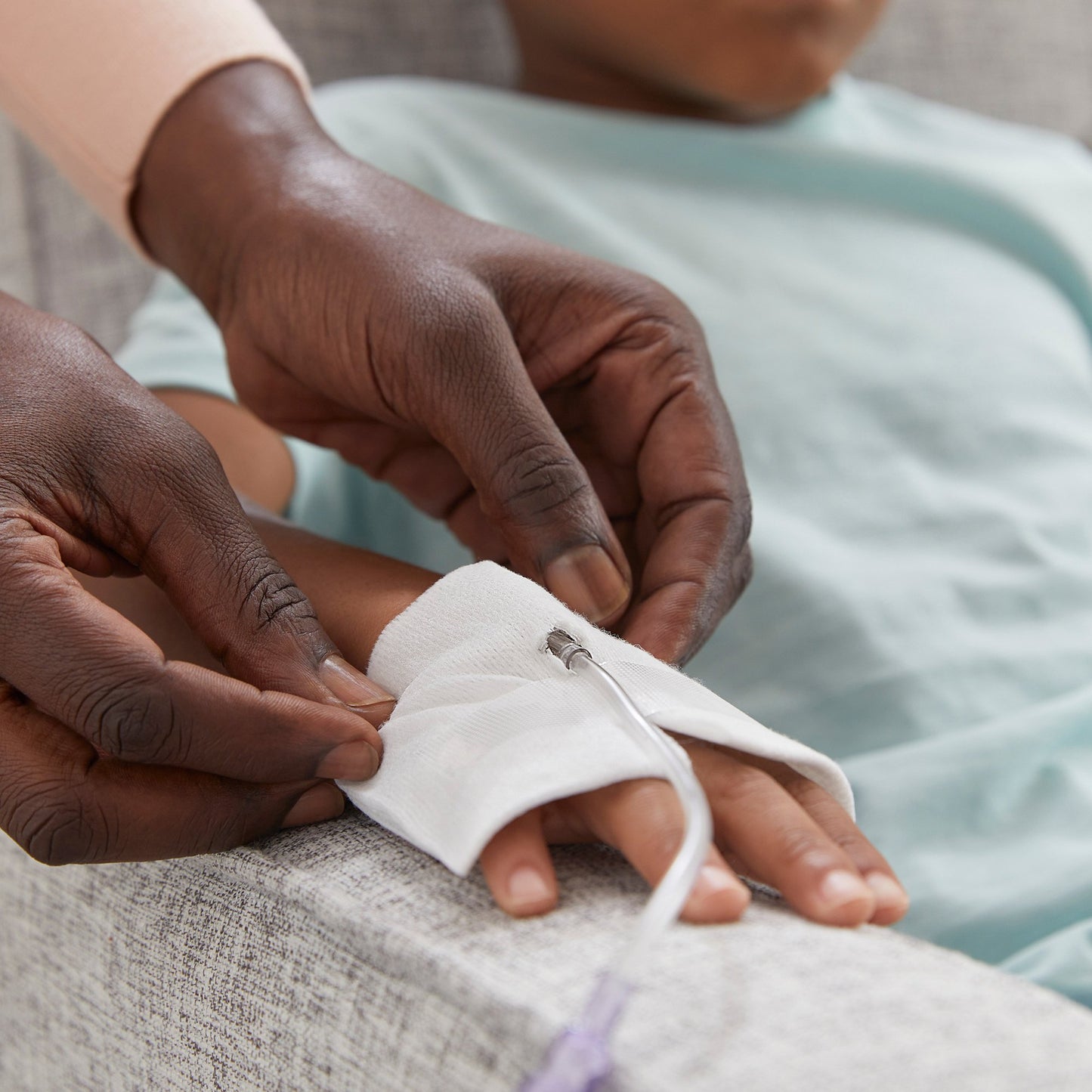 McKesson Drain Sponge 4 X 4 Inch 6-Ply Sterile High Absorbency 2 per Pack (482415_PK)