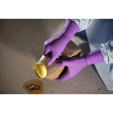 Purple Nitrile-Xtra™ Exam Glove Medium NonSterile Nitrile Extended Cuff Length Textured Fingertips Purple Chemo Tested (365066_CS)