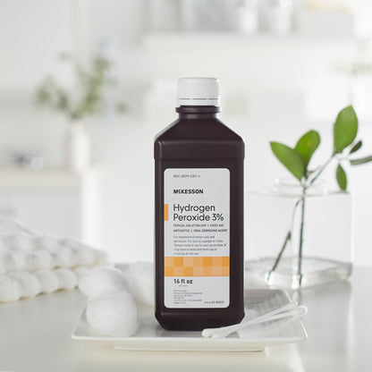 McKesson Brand Antiseptic Hydrogen Peroxide Topical Liquid 16 oz. Bottle (142779_EA)