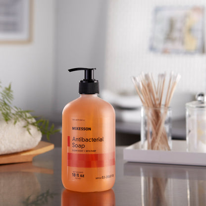 McKesson Antibacterial Soap Liquid 18 oz. Pump Bottle Clean Scent (1067683_EA)