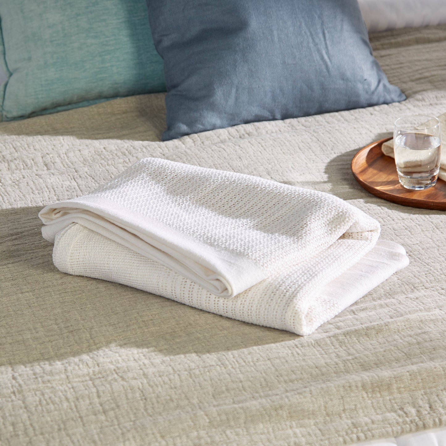 McKesson Blanket 66 X 90 Inch Cotton 2 lbs. (1089777_CS)