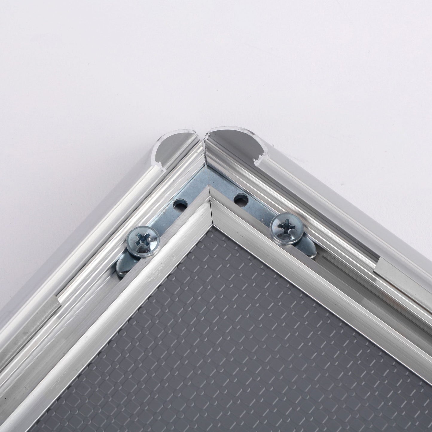snap-frame-poster-size-17x22-silver-1-mitred-ucn255n012x2990_3