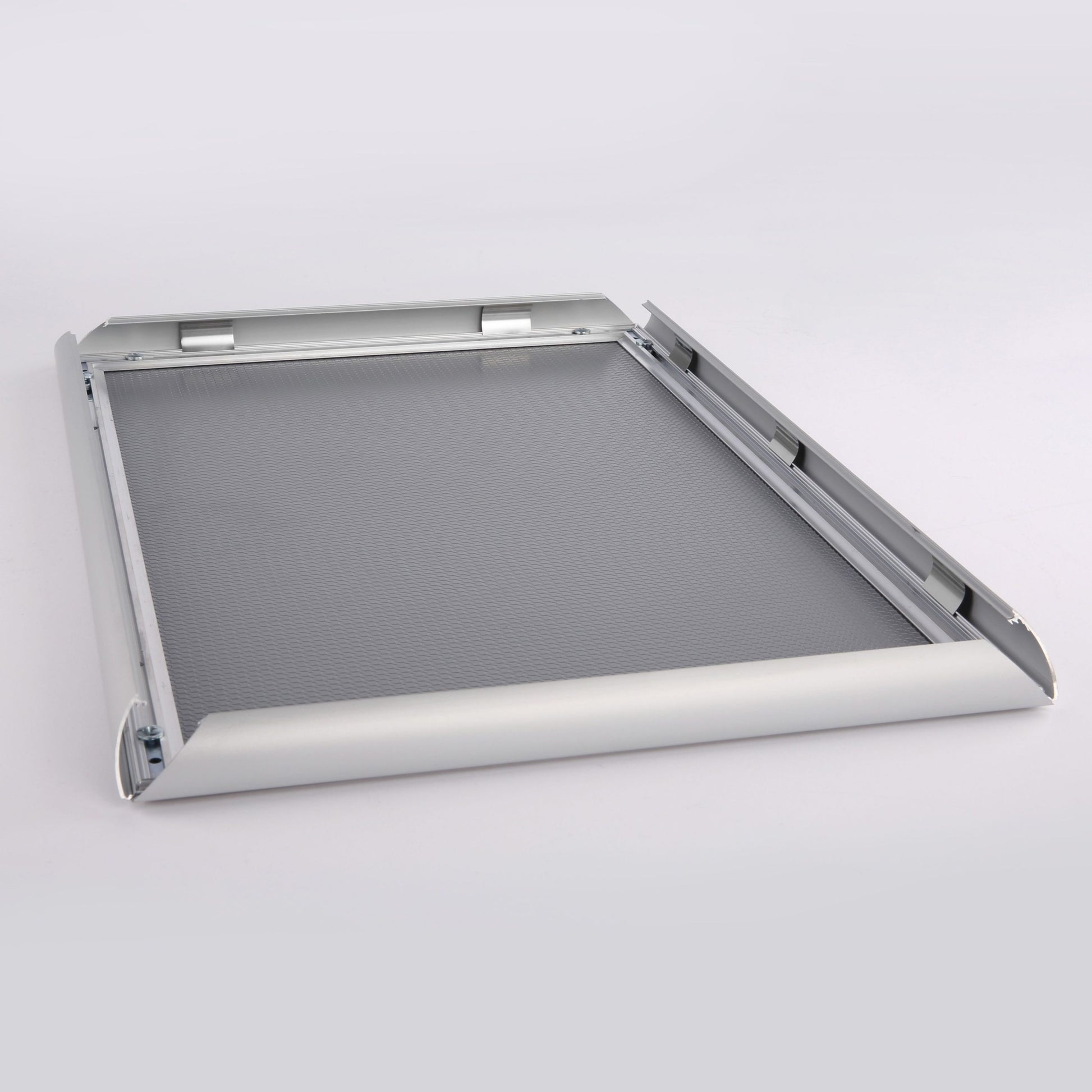 snap-frame-poster-size-17x22-silver-1-mitred-ucn255n012x2990_4